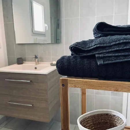 Maison En Pierres Au Calme à 2min D'ancenis Hébergement de vacances