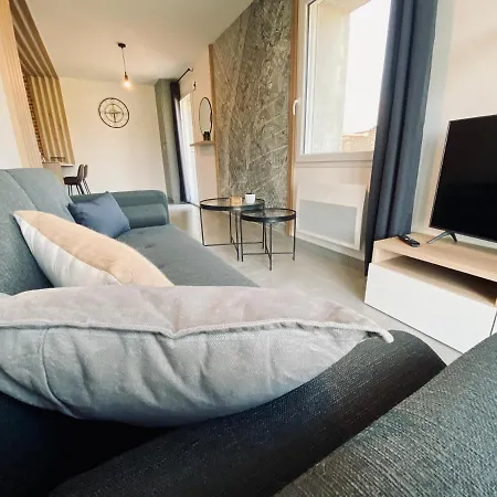 Maison En Pierres Au Calme à 2min D'ancenis Mésanger