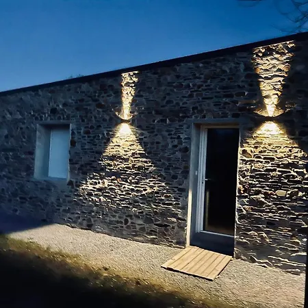 Nyaraló Maison En Pierres Au Calme Pres D'ancenis