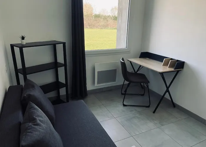 Maison En Pierres Au Calme Pres D'ancenis Casa de Férias